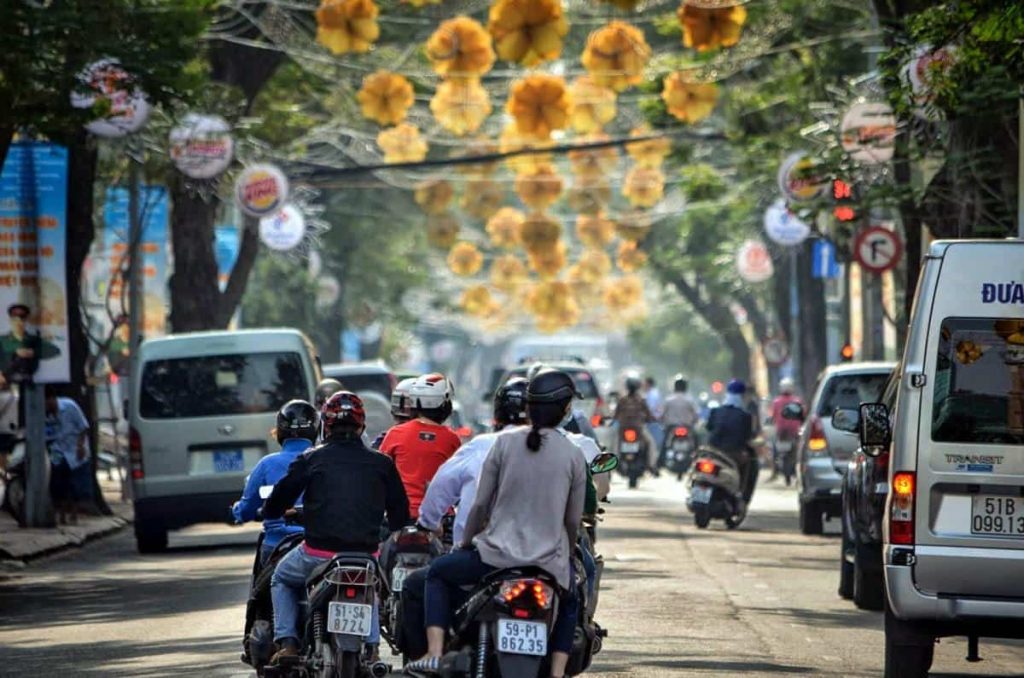 traffic scenes saigon