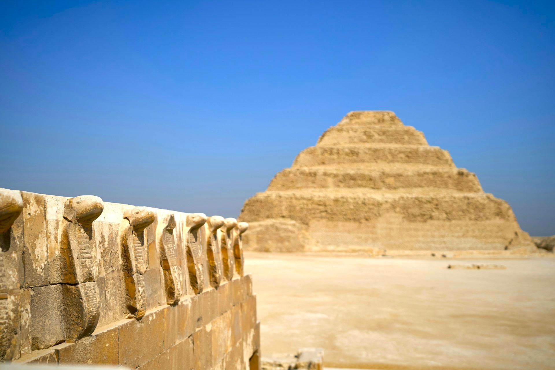 saqqara day trip from cairo