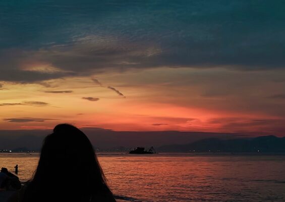 An Open Letter to Those Who Love to Chase Sunsets