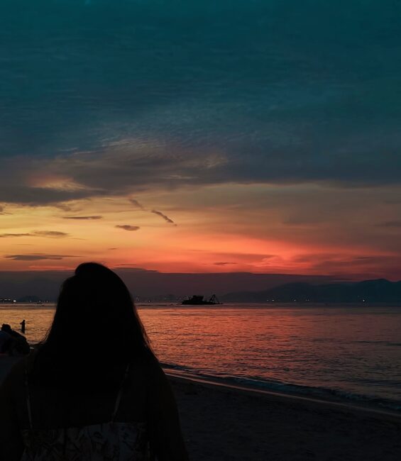 An Open Letter to Those Who Love to Chase Sunsets