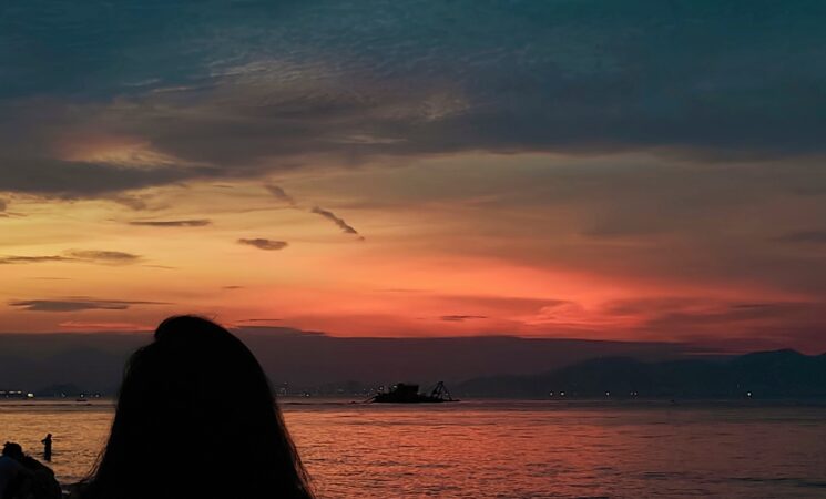 An Open Letter to Those Who Love to Chase Sunsets